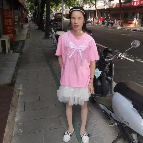 上海26岁单身美女真诚找对象-阿里相亲网