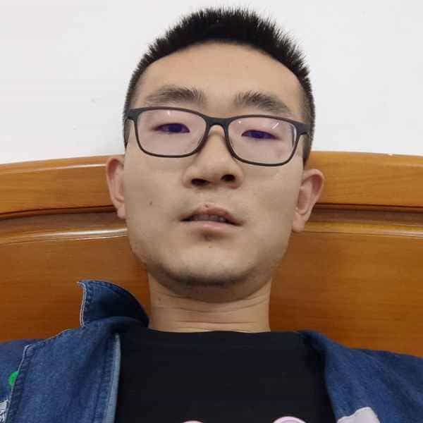 32岁岁内蒙古单身帅哥 - 阿里吉缘网